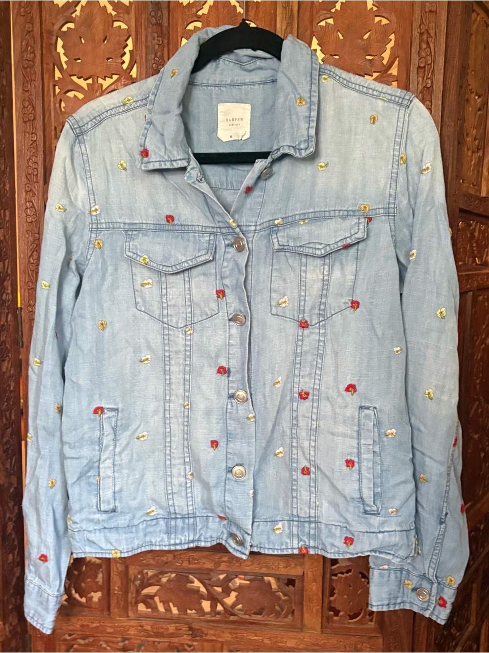 Harper Heritage Embroidered Floral Chambray Jacket Shirt M 100% tencel top